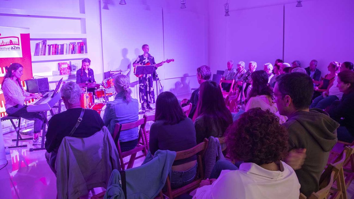 Boleros compostos por mulheres animam festival de outono a2m de Tornabous