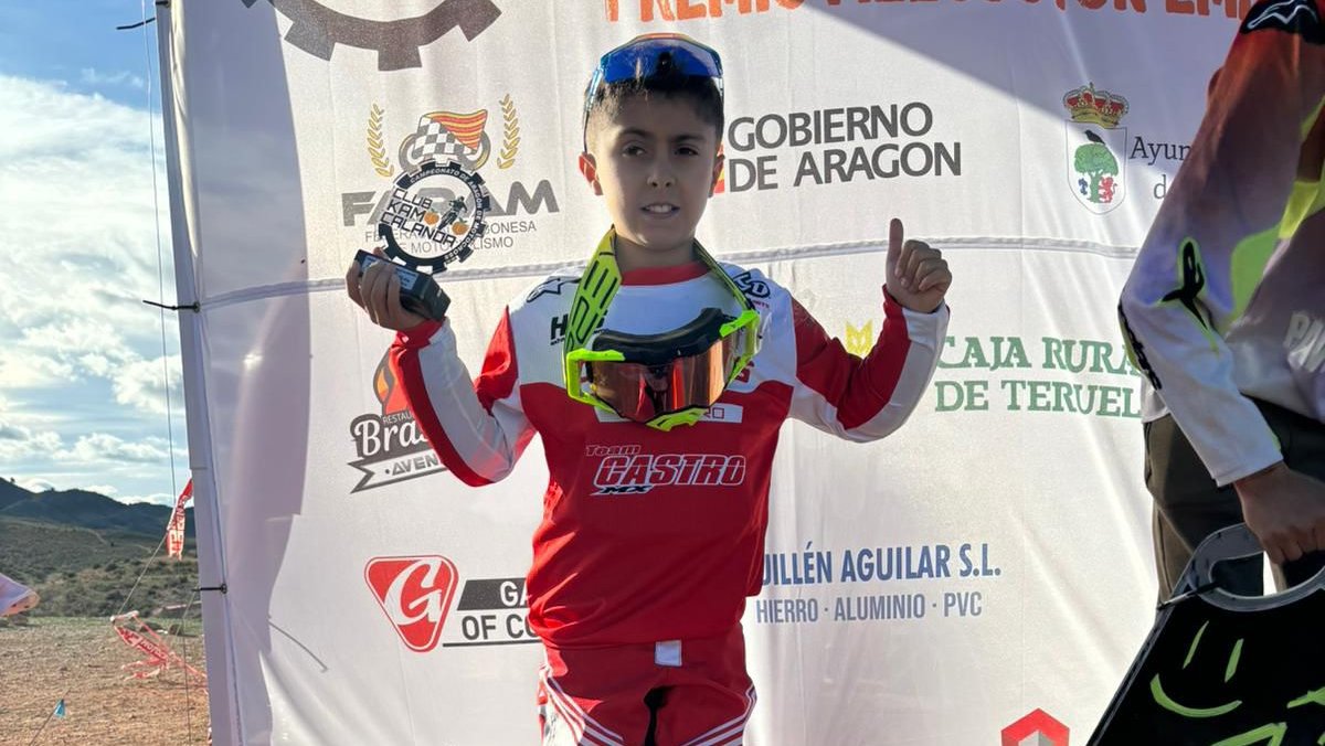 O piloto Targaryen Xavier Viciana, campeão de Aragão na categoria MX65